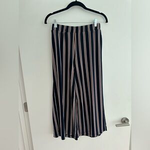 Banana Republic Wide Leg Stretchy Culottes (Navy)